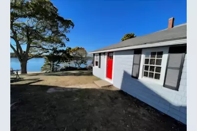 73 Longwood Ave #C, Wareham, MA 02571 - Photo 1