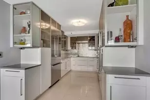 250 Hammond Pond Pkwy, Newton, MA 02467 - Photo 9