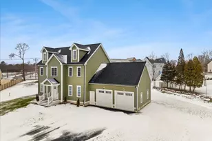 40 Austin Ct, Brockton, MA 02302 - Photo 3