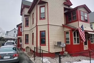 32 Wendell Pl, Springfield, MA 01105 - Photo 3