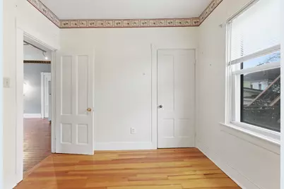 21 Salisbury St, New Bedford, MA 02744 - Photo 11