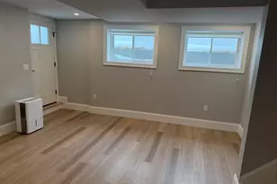 33 Hovey St, Watertown, MA 02472 - Photo 21