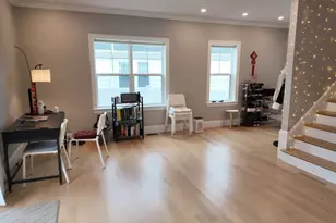 33 Hovey St, Watertown, MA 02472 - Photo 5