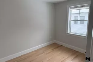 33 Hovey St, Watertown, MA 02472 - Photo 17