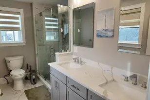 33 Hovey St, Watertown, MA 02472 - Photo 11