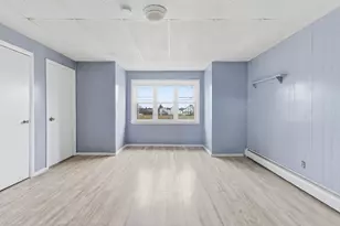 405 Warren St, Fall River, MA 02721 - Photo 9