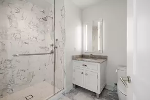 240 Devonshire St, Boston, MA 02110 - Photo 13