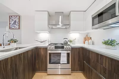 260 Beacon St #204, Somerville, MA 02143 - Photo 11