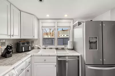 30 Mill Pond #30, North Andover, MA 01845 - Photo 9