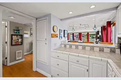 30 Mill Pond #30, North Andover, MA 01845 - Photo 7