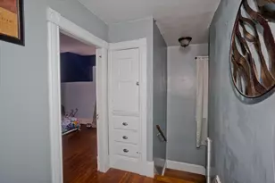 41 Embury St, Springfield, MA 01109 - Photo 15