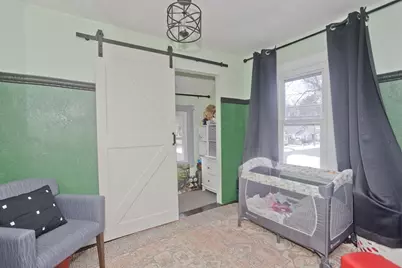 41 Embury St, Springfield, MA 01109 - Photo 17