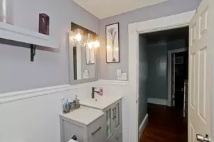 41 Embury St, Springfield, MA 01109 - Photo 21