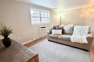 39 Pleasant St, Northborough, MA 01532 - Photo 3