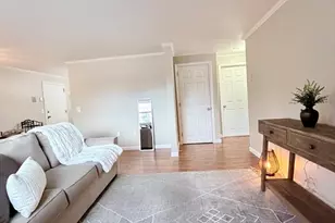 39 Pleasant St, Northborough, MA 01532 - Photo 5