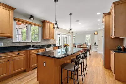 63 High St, Shrewsbury, MA 01545 - Photo 11