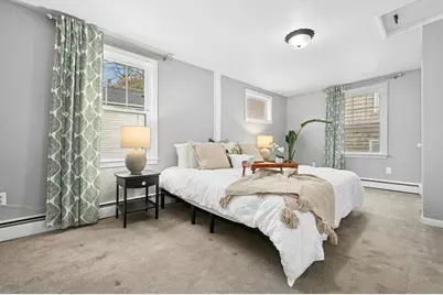 33 Lakeview Ave, Bellingham, MA 02019 - Photo 9