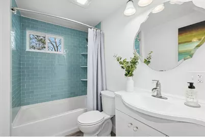 33 Lakeview Ave, Bellingham, MA 02019 - Photo 13