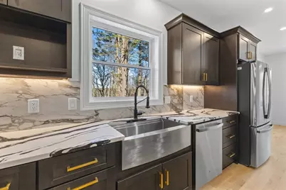 36 Jade Hill Rd, Auburn, MA 01501 - Photo 13