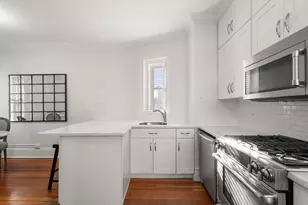 145 Charles St, Boston, MA 02114 - Photo 27