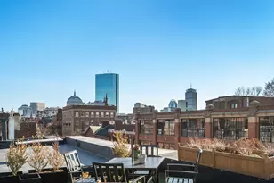 145 Charles St, Boston, MA 02114 - Photo 17