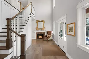 35 East St, Middleton, MA 01949 - Photo 3