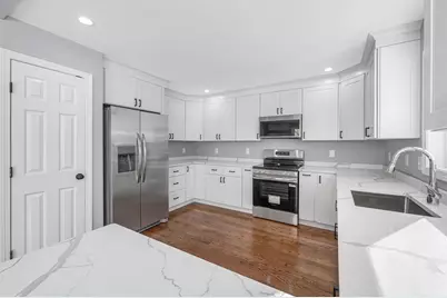 26 July, Lowell, MA 01850 - Photo 17