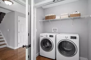 26 July, Lowell, MA 01850 - Photo 9