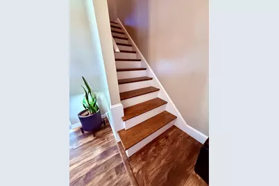 9 Omaha St. #9, Fall River, MA 02721 - Photo 5