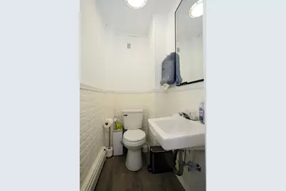 597 Dartmouth St #AB, Dartmouth, MA 02748 - Photo 11