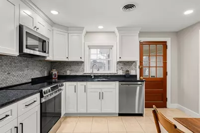 174 Hillberg Ave, Brockton, MA 02301 - Photo 13