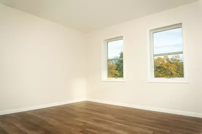 199 Clemente St., Holyoke, MA 01040 - Photo 11