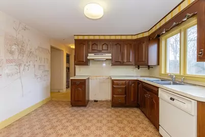 168 Richdale  Road, Needham, MA 02494 - Photo 7