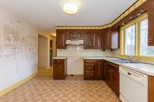 168 Richdale Rd, Needham, MA 02494 - Photo 7