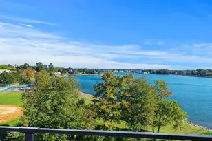 16 Franklin St, Salem, MA 01970 - Photo 27