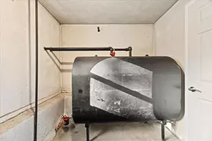 12 Belknap Rd, Medfield, MA 02052 - Photo 41