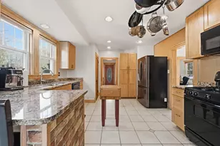 21 High St, Pepperell, MA 01463 - Photo 19