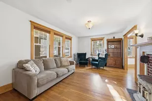 21 High St, Pepperell, MA 01463 - Photo 9