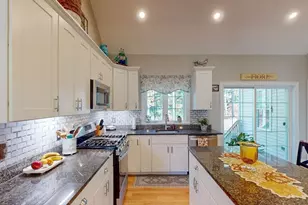 26 Santana Wy, Carver, MA 02330 - Photo 3