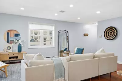 845 Saratoga St #3, Boston, MA 02128 - Photo 5