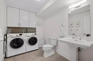 60 Merrimac St, Amesbury, MA 01913 - Photo 23