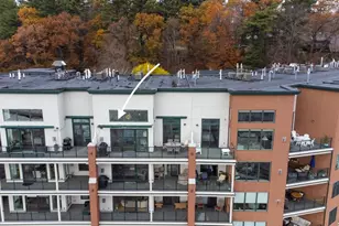 60 Merrimac St, Amesbury, MA 01913 - Photo 5