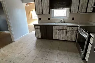 2 Eagle Rock Rd, Randolph, MA 02368 - Photo 3