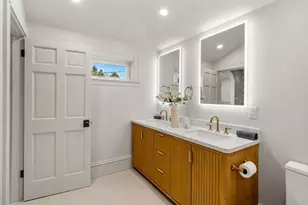 259 Washington St, Melrose, MA 02176 - Photo 23