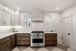 259 Washington St, Melrose, MA 02176 - Photo 7