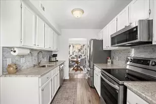 306 Beacon Park, Webster, MA 01570 - Photo 11