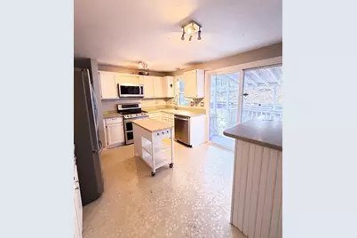 25 Bear Hill Rd, Gardner, MA 01440 - Photo 7