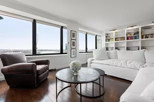 85 E India Row, Boston, MA 02110 - Photo 1