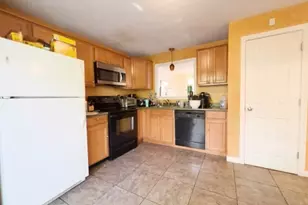 45 Lawn St, Boston, MA 02120 - Photo 5