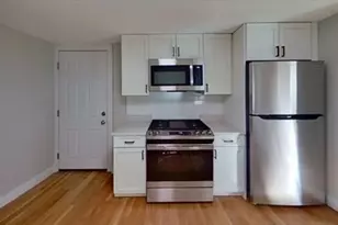 5 7 Hemman St, Boston, MA 02131 - Photo 5